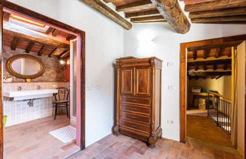 3 Bedroom Cozy Home In Sorana - Foto 26