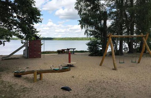 Modernes voll möbliertes Apartment am See mit Garten, nahe BER - Foto 16