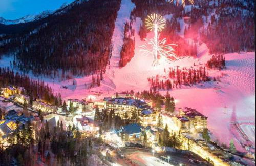 Majestic Lake Front Chalet - Foto 60