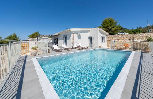 Areti-Elena Oxomeria - Foto 37