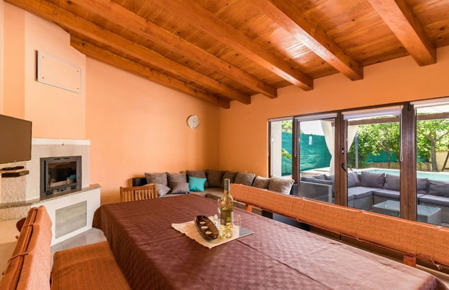 Charming Villa With Private Swimming Pool - Foto 14