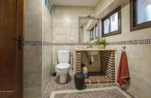 Charming Villa in Mondrón with Private Pool - Foto 30