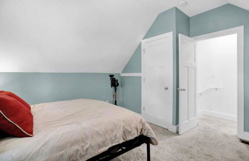 Fountain Square Gem with Rooftop Patio & Fire Pit- Family Friendly - Foto 34