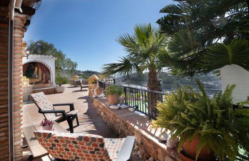 Casa Madre Tierra con jacuzzi piscina zona de barbacoa y preciosas vistas - Foto 20