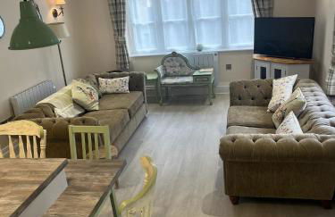 Repton Cottage in the Heart of the Village - Foto 7