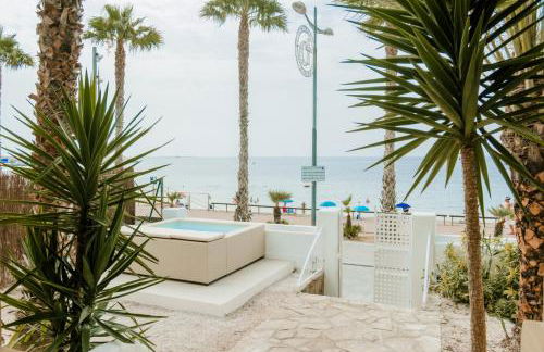 Villa Bahari by Seaward Suites - Photo 25