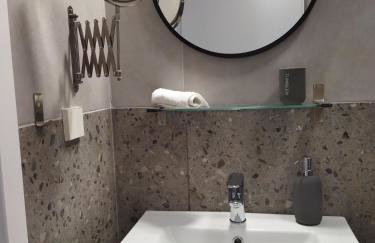 Minimal apartment by the beach - Foto 27