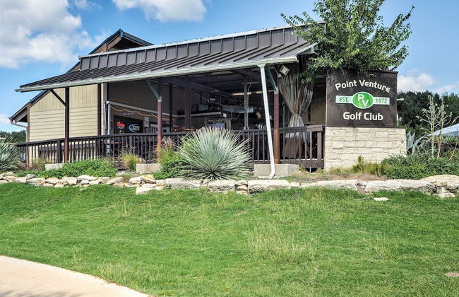 Beach & Pool Access at Lake Travis Family Getaway! - Foto 38