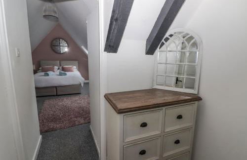 The Chapel - Photo 24