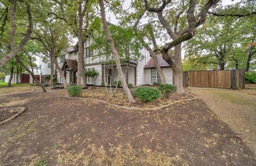 Trophy Haven Retreat With Pool - Foto 9