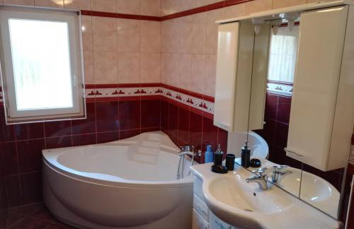 Risika Apartmani - Foto 11