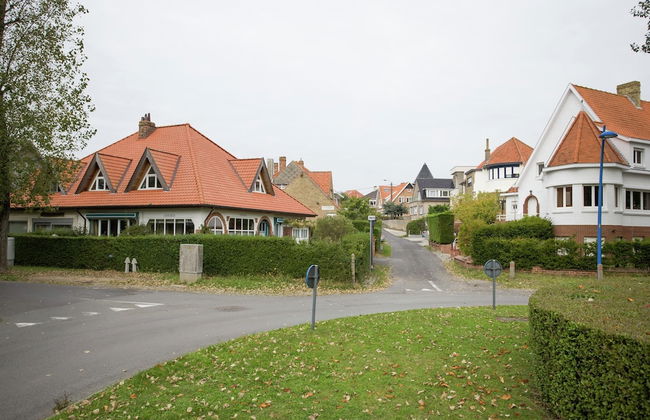 Beautiful Villa Near the Sea - Photo 68