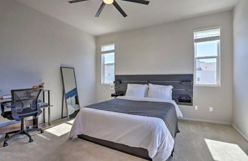 Near Hiking and Biking Trails Townhome with Patio - Foto 13