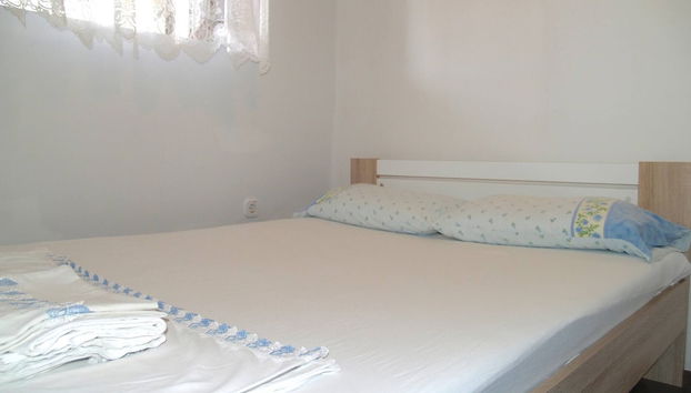 Apartment in Tkon with garden and terrace - Photo 2