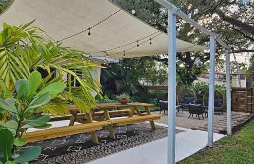 -Disco Bungalow- One third mile to FTL Marine Center - Foto 9