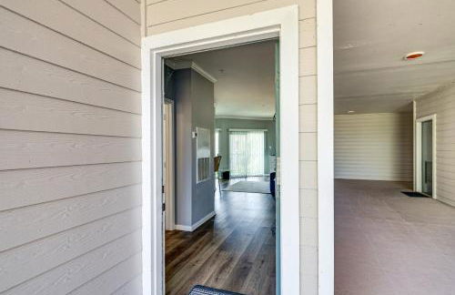 Lake Conroe Condo with Pool Access and Balcony! - Foto 18