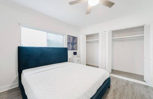 Waterfront Getaway | Pool, Hot Tub & Gym - Photo 22