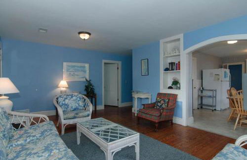 Craft Upper Unit by Bryant Real Estate - Foto 6