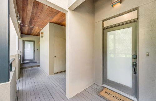 Pool and Trail Access On-Site Barton Creek Condo! - Foto 26