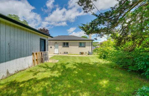 Westland Home with Yard about 20 Mi to Downtown Detroit! - Foto 3