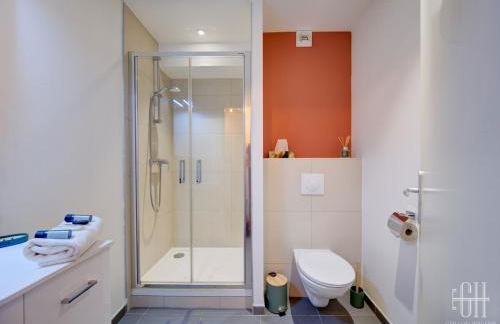 Le 36 Quai -Tours Gare au pied de l'immeuble - Hyper Centre - Photo 8