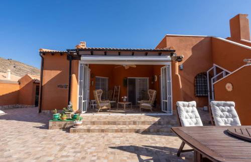 Villa in Fortuna with Private Pool - Foto 7