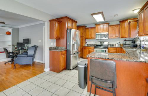Centrally Located Hampton Roads Home w/ Game Room! - Foto 8