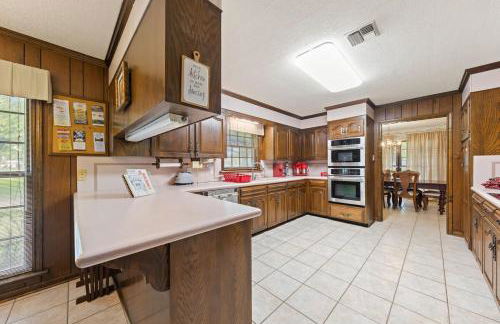 Cajun Stays Cozy 3BR Ranch Near Lafayette with WiFi and Parking - Foto 6
