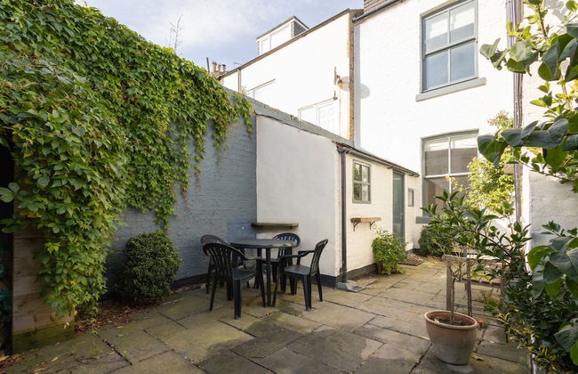 Host Stay Garnet Street - Photo 10