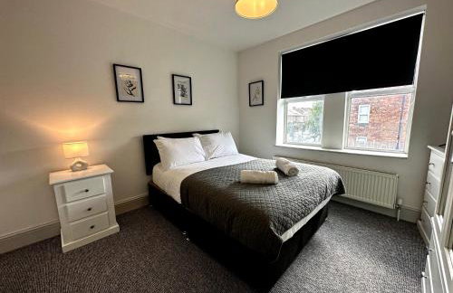 Stylish 3Bed apartment with FREE PARKING - Foto 8