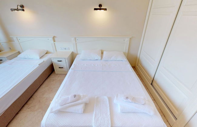 Gold City 2 bedroom Villa 1 - Foto 3