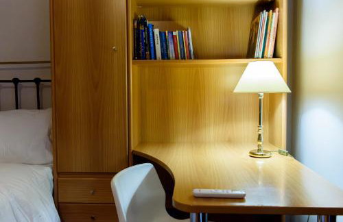 Joanna's city centre apartment - Photo 43