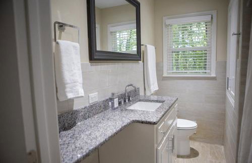 Alabama University Events, 5 bdrm Home with Lake Access, Community Pool, Tennis, Pavilion, sleeps 14, 5 mil to Bryant-Denny Stadium - Foto 20