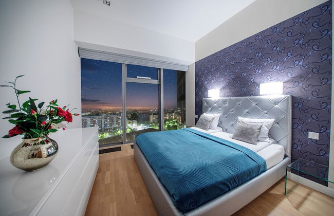 Sky Tower Apartments - Photo 41