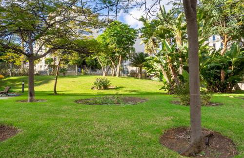 Apartment Abora Garden with terrace, pool, extensive gardens and free parking - Foto 8