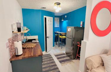 Salthaus West Palm Beach - NEW Saltwater Pool & Spa! - Foto 12