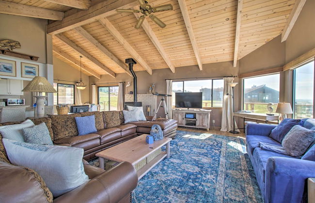 Spectacular Ocean View Retreat w/ Private Beach - Foto 38