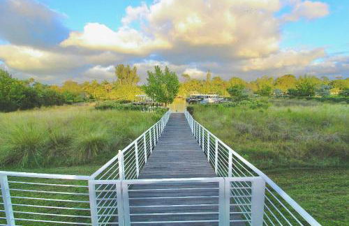 Manatee Isle - Photo 4