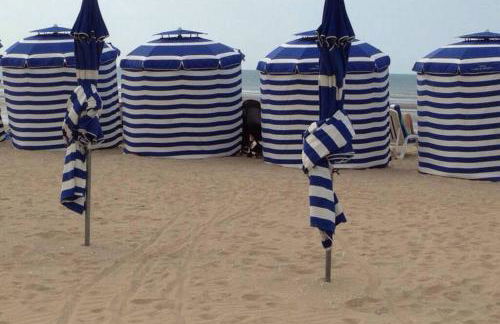 VILLA CATHY DUPLEX PLEIN SUD VUE PORT avec PISCINE INTERIEURE CHAUFFÉE - Foto 33