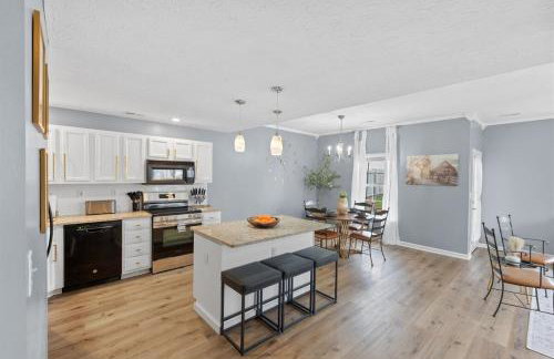 Spacious King Suite, Game Room, Patio, Firepit - Foto 50