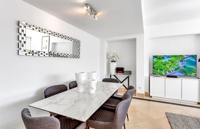 YOLO Spaces – Sotogrande Ocean View Penthouse - Foto 27