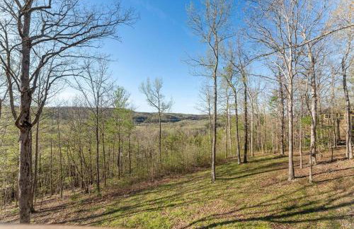 Cabin 5 Mtn View Cabin Near River with Hot Tub and Fire Pit - Foto 37