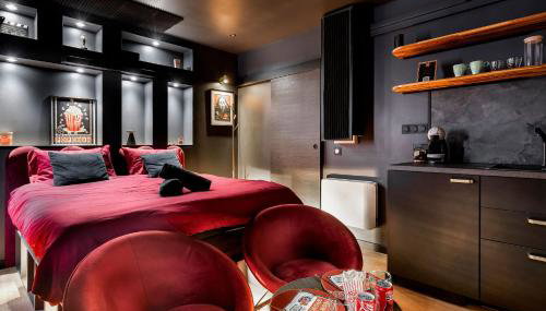 CinemaRoom Auterive Suite cinéma privée Love Room Netflix proche Toulouse - Foto 4