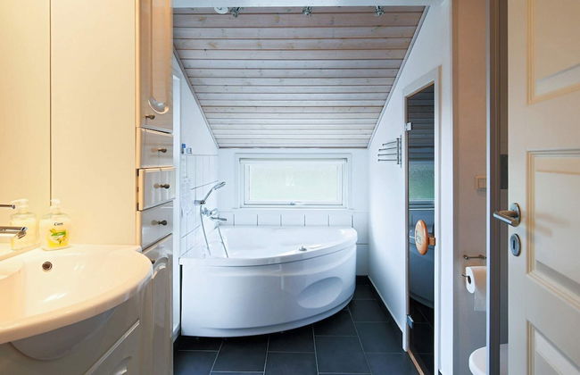 Luxury Retreat With Spa - By Traum Ferienwohnungen - Photo 11