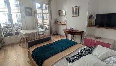 Charming apartment - famous Marais neighborhood - Foto 2