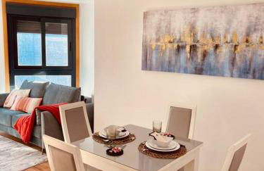 Apartamento céntrico y de diseño con parking - Foto 2