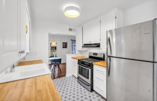 Modern King Bed 5 mins to Downtown - Foto 38