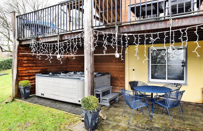 Cozy & Luxurious Chalet with Sauna, Hot Tub, Large Garden, Covered Terrace - Foto 18