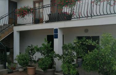 Apartments Vellico - Photo 29