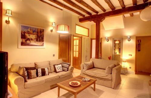 Casa Rural Siguenza Domus 200m2 de Vivienda y Exterior - Foto 24